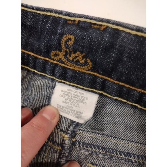 Lux medium wash button flap embroidered back pockets denim jeans size 29 - Picture 10 of 13